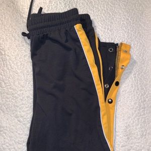 Black pants with buttons